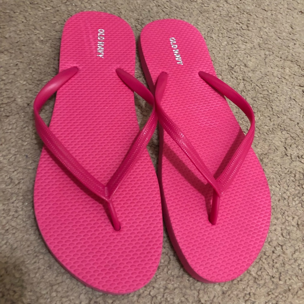 Old navy flip flops